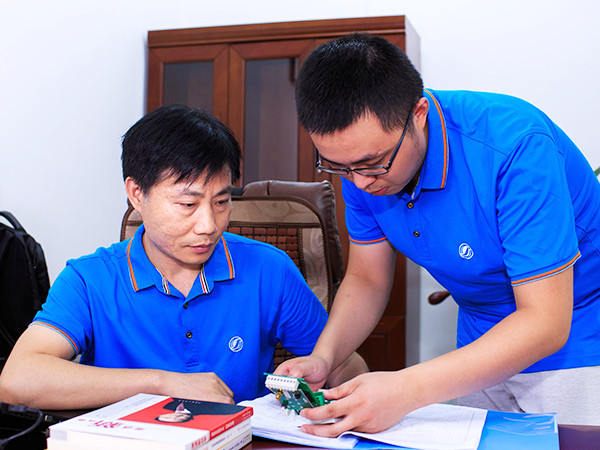 青青草视频電子-工作討論